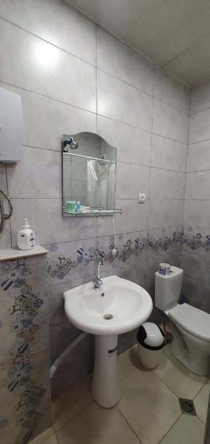 Tempus Hotel-Hostel Ереван Экстерьер фото